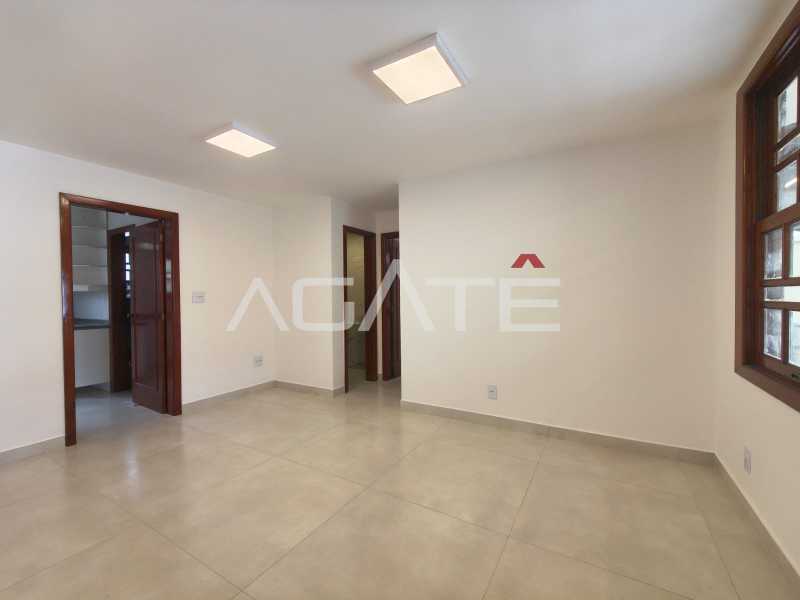 Agatê Imóveis vende excelente casa duplex - Piratininga - Niterói/RJ por R$ 1.650.000 mil reais. - HTCA40227