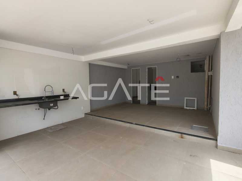 Conheça Casa 4 suítes Condomínio do imóvel - Agatê Imóveis vende maravilhosa casa triplex em condomínio com 300m² - Itaipu - Niterói/RJ por R$ 1.250.000,00 - HTCN40141 - 23 Casa 4 suítes Condomínio - 23