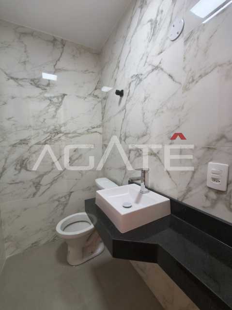 Conheça Casa 4 suítes Condomínio do imóvel - Agatê Imóveis vende maravilhosa casa triplex em condomínio com 300m² - Itaipu - Niterói/RJ por R$ 1.250.000,00 - HTCN40141 - 48 Casa 4 suítes Condomínio - 48