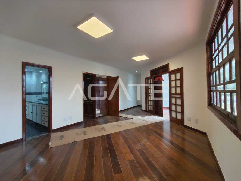 Conheça Casa 3 qtos Piratininga do imóvel - Agatê Imóveis vende excelente casa duplex - Piratininga - Niterói/RJ por R$ 1.450.000 mil reais. - HTCA30453 - 24 Casa 3 qtos Piratininga - 24