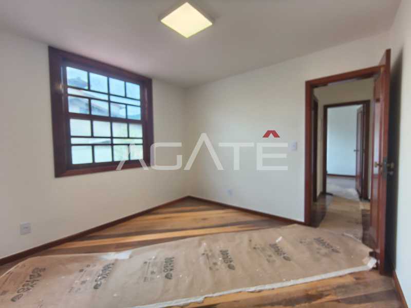 Conheça Casa 3 qtos Piratininga do imóvel - Agatê Imóveis vende excelente casa duplex - Piratininga - Niterói/RJ por R$ 1.450.000 mil reais. - HTCA30453 - 39 Casa 3 qtos Piratininga - 39