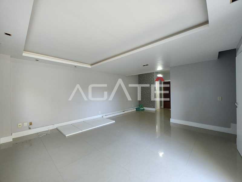Conheça Casa Condomínio Itaipu do imóvel - Agatê Imóveis vende casa duplex em mini condomínio de 120 m² por 699.000,00 reais - Itaipu - Niterói - RJ. - HTCN30061 - 17 Casa Condomínio Itaipu - 17