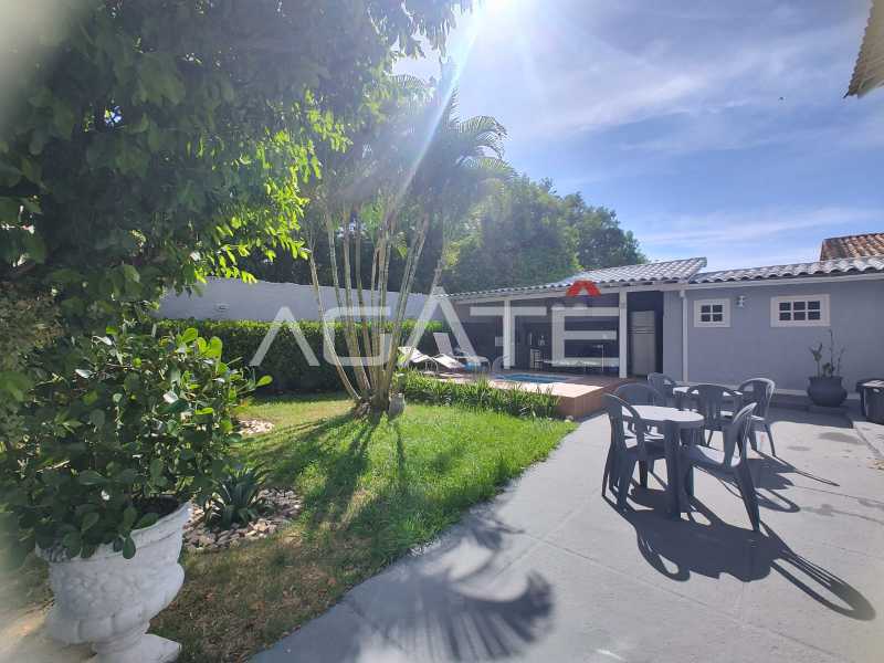 Conheça Casa 4 qtos Itaipu do imóvel - Agatê Imóveis vende Maravilhosa Casa Duplex de 220m² Itaipu - Niterói - RJ por R 1.150.000 reais. - HTCA40115 - 19 Casa 4 qtos Itaipu - 19