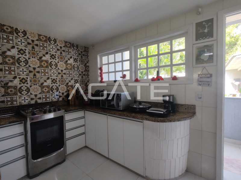 Conheça Casa 4 qtos Itaipu do imóvel - Agatê Imóveis vende Maravilhosa Casa Duplex de 220m² Itaipu - Niterói - RJ por R 1.150.000 reais. - HTCA40115 - 44 Casa 4 qtos Itaipu - 44