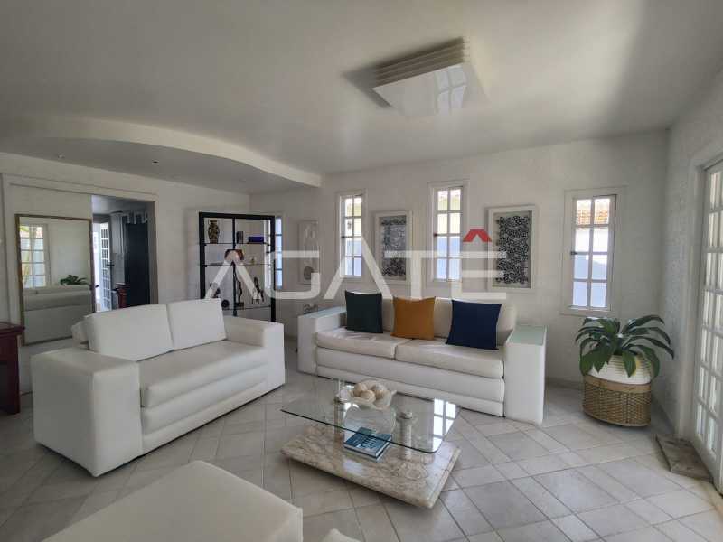 Conheça Casa 4 qtos Itaipu do imóvel - Agatê Imóveis vende Maravilhosa Casa Duplex de 220m² Itaipu - Niterói - RJ por R 1.150.000 reais. - HTCA40115 - 6 Casa 4 qtos Itaipu - 6
