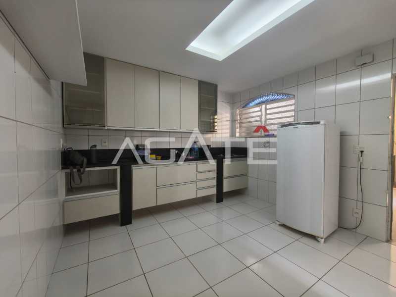 Conheça Casa 4 qtos Piratininga do imóvel - Imobiliária Agatê Imóveis vende Excelente Casa por R$1.450.000,00 - Piratininga - Niterói/RJ. - HTCA40155 - 32 Casa 4 qtos Piratininga - 32