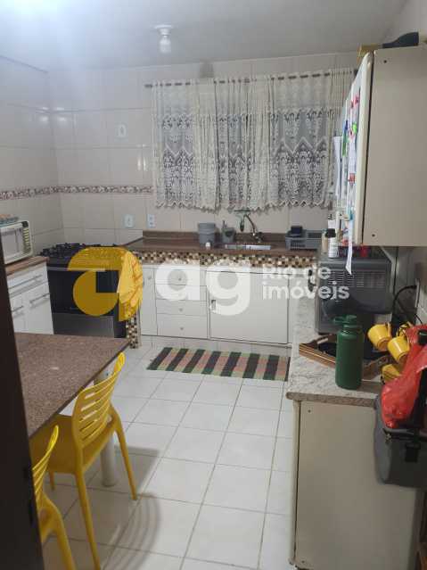 Conheça WhatsApp Image 2025-10-27 at 1 do imóvel - Casa em Condomínio à venda Rua Nilton Gitahy,Rio de Janeiro,RJ - R$ 890.000 - VVCN30311 - 17 WhatsApp Image 2025-10-27 at 1 - 17