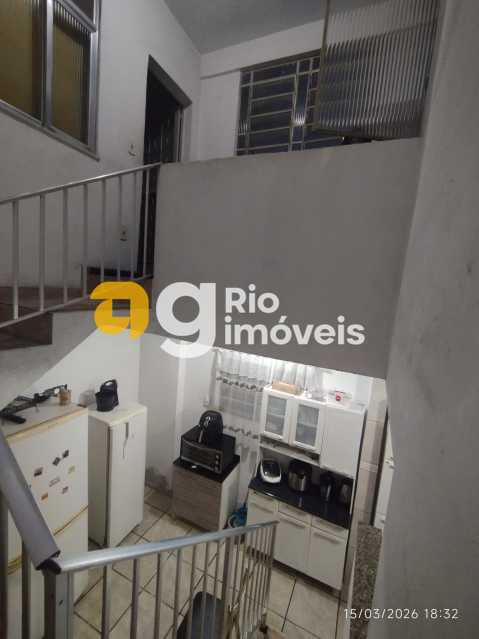 Conheça ESCADA do imóvel - Casa Duplex à Venda em Magalhães Bastos com 2 Quartos (1 suit) - VVCA20277 - 9 ESCADA - 9