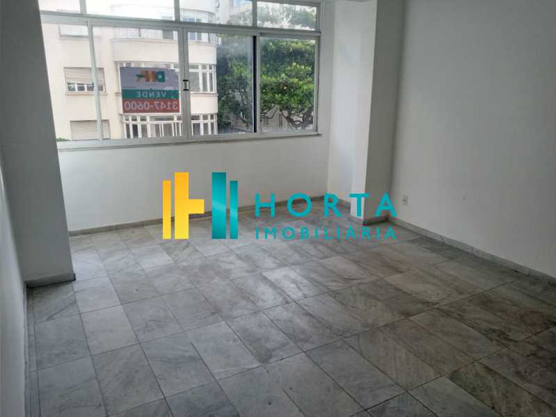 Conheça 2 do imóvel - Posto 6. Na quadra da praia, próximo as praias de Copacabana, Arpoador e Ipanema, comércio em geral e metrô. - CPAP32072 - 4 2 - 4