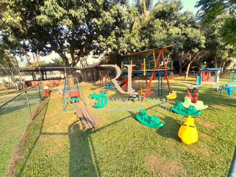 Conheça PARQUINHO do imóvel - Casa em Condomínio à venda Avenida das Américas, Barra da Tijuca, Rio de Janeiro - R$ 2.800.000 - RPCN40005 - 27 PARQUINHO - 27