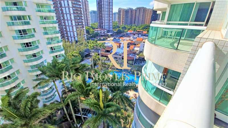 Conheça VARANDA do imóvel - Flat à venda Avenida Lúcio Costa, Barra da Tijuca, Rio de Janeiro - R$ 850.000 - RPFL10122 - 8 VARANDA - 8