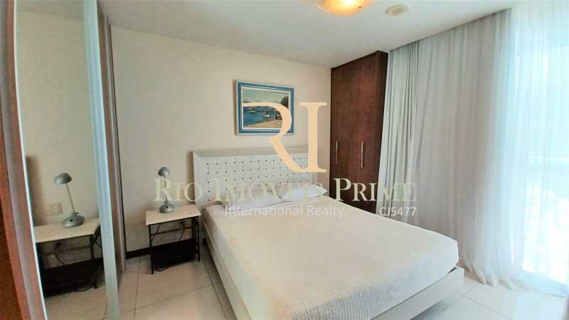 Conheça QUARTO do imóvel - Flat à venda Avenida Lúcio Costa, Barra da Tijuca, Rio de Janeiro - R$ 850.000 - RPFL10122 - 11 QUARTO - 11