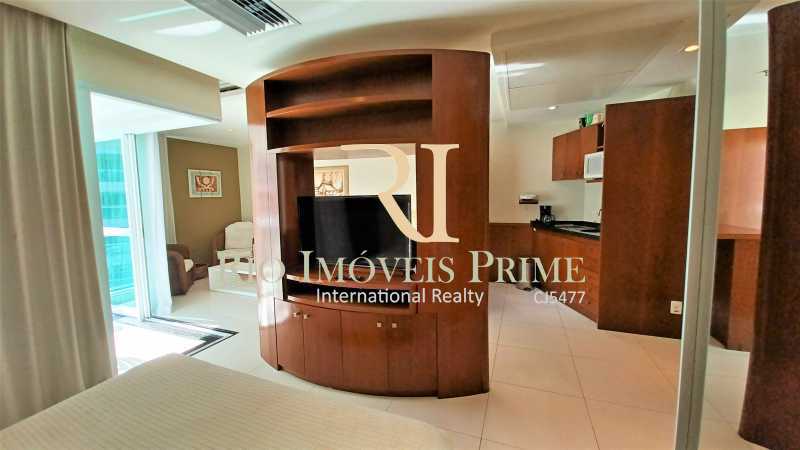 Conheça VISTA GERAL do imóvel - Flat à venda Avenida Lúcio Costa, Barra da Tijuca, Rio de Janeiro - R$ 850.000 - RPFL10122 - 13 VISTA GERAL - 13