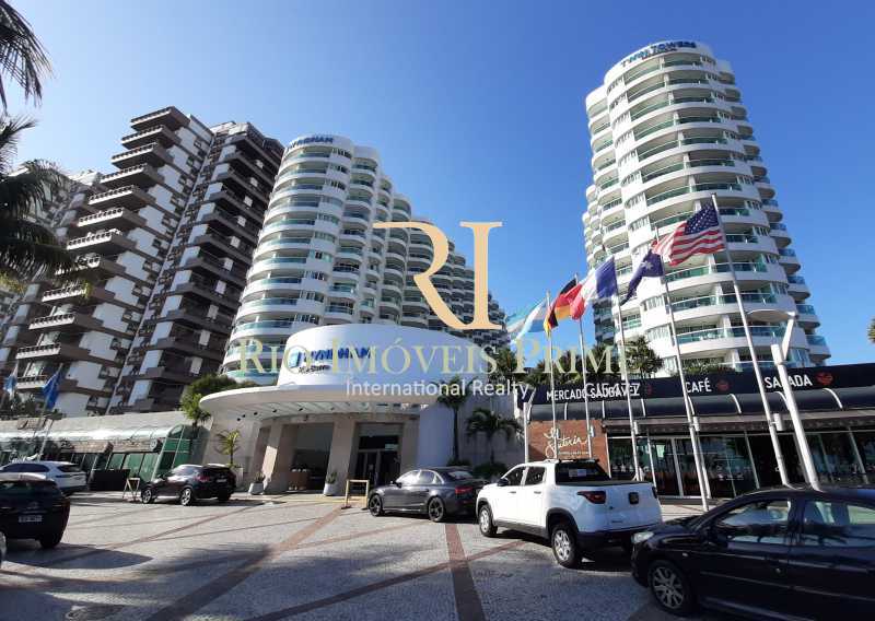 Conheça FACHADA do imóvel - Flat à venda Avenida Lúcio Costa, Barra da Tijuca, Rio de Janeiro - R$ 850.000 - RPFL10122 - 23 FACHADA - 23