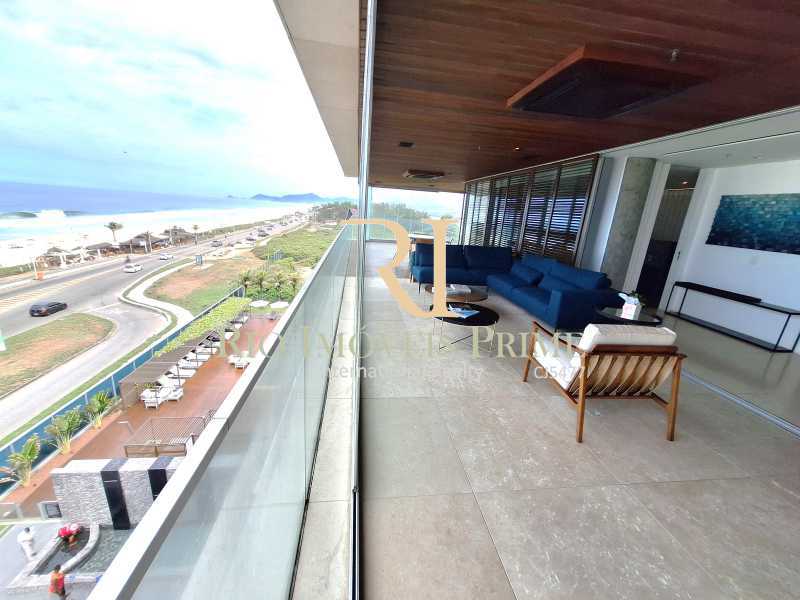 Conheça VARANDÃO do imóvel - Cond Grand Hyatt Residences, 2 suítes, 4 vagas, vista mar - RPAP20374 - 3 VARANDÃO - 3