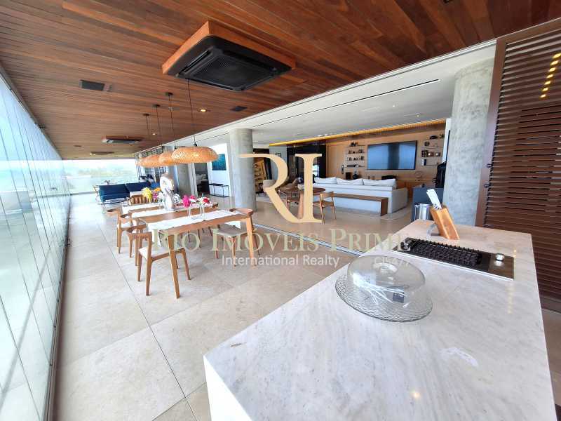 Conheça VARANDÃO do imóvel - Cond Grand Hyatt Residences, 2 suítes, 4 vagas, vista mar - RPAP20374 - 4 VARANDÃO - 4
