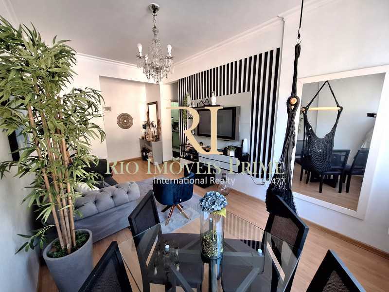 Conheça SALA do imóvel - Alto da Boa Vista, 2 quartos, reformado - RPAP20379 - 4 SALA - 4