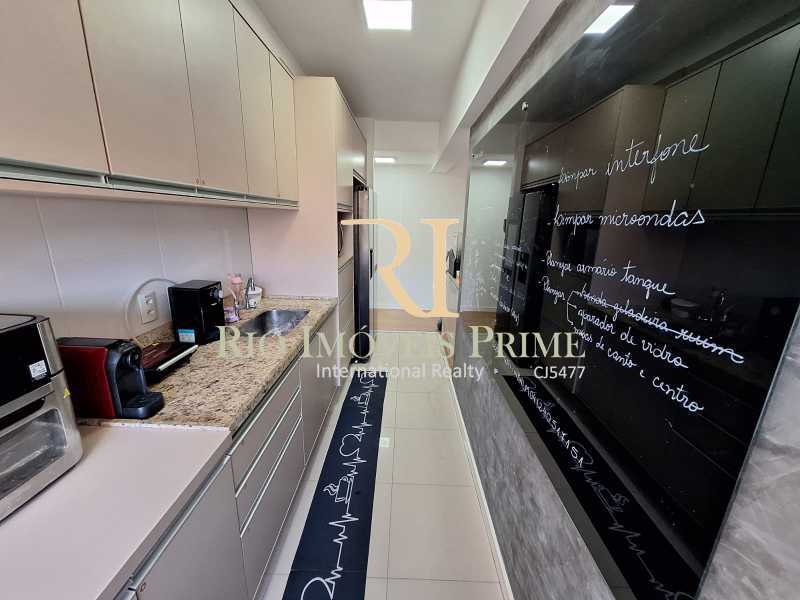 Conheça COZINHA AMERICANA. do imóvel - Start Tijuca, varanda, 2 quartos, suíte e vaga - RPAP20387 - 7 COZINHA AMERICANA. - 7