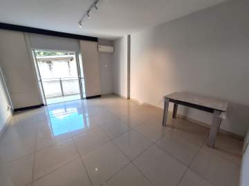 Ótima localização - TIJUCA / RUA D. DELFINA / 2 QUARTOS / 2 VAGAS / METRÔ - RPAP20395
