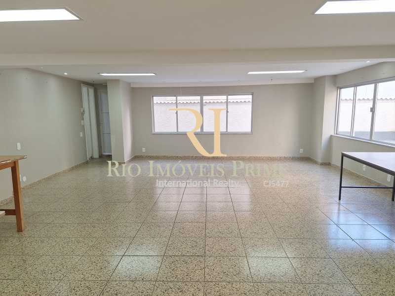 Conheça SALÃO DE FESTAS do imóvel - TIJUCA / RUA D. DELFINA / 2 QUARTOS / 2 VAGAS / METRÔ - RPAP20395 - 25 SALÃO DE FESTAS - 25