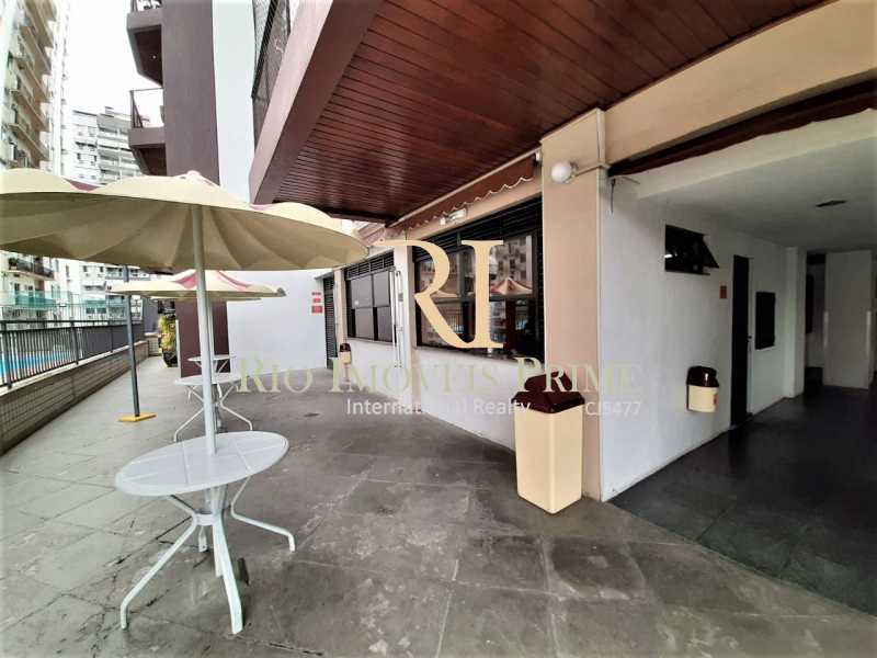 Conheça LANCHONETE PISCINA do imóvel - Cond Saens Pena, Tijuca, lazer, 3 quartos, 2 vagas - RPAP30284 - 22 LANCHONETE PISCINA - 22