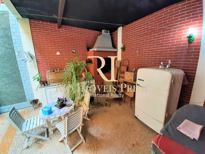 Conheça CHURRASQUEIRA do imóvel - Casa em Condomínio à venda Rua João da Mata, Metrô Uruguai Tijuca, Rio de Janeiro - R$ 1.700.000 - RPCN40002 - 9 CHURRASQUEIRA - 9