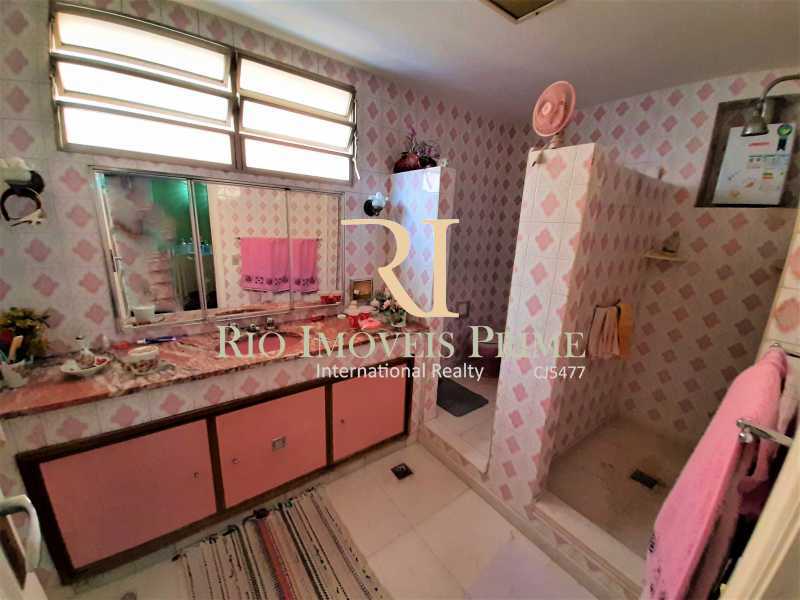 Conheça BANHEIRO SOCIAL1 do imóvel - Casa em Condomínio à venda Rua João da Mata, Metrô Uruguai Tijuca, Rio de Janeiro - R$ 1.700.000 - RPCN40002 - 15 BANHEIRO SOCIAL1 - 15