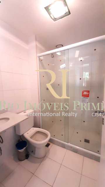 Conheça BANHEIRO SOCIAL do imóvel - Apartamento à venda Rua Barão de Mesquita, Tijuca, Rio de Janeiro - R$ 764.999 - RPAP30175 - 12 BANHEIRO SOCIAL - 12