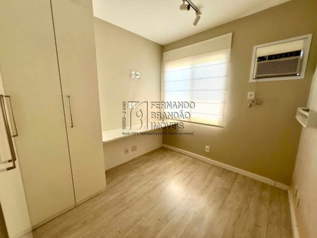 Conheça Foto 20 do imóvel - Reserva do Parque, Vendo lindíssimo apartamento na Barra Olímpica com 3 quartos, 1 suíte, 2 salas e 93m² - 7591 - 20 Foto 20 - 20