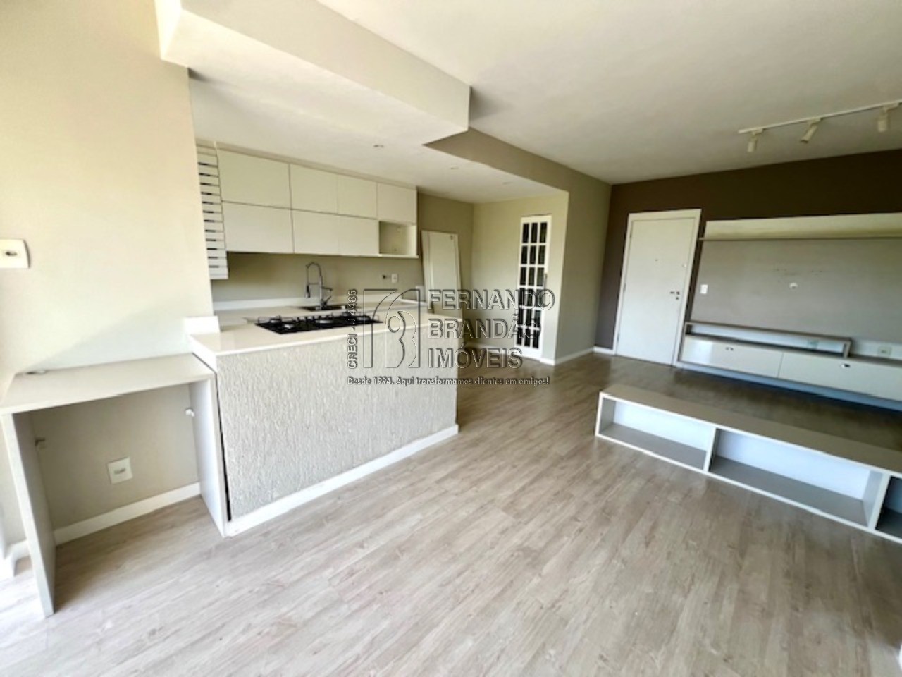 Conheça Foto 01 do imóvel - Reserva do Parque, Vendo lindíssimo apartamento na Barra Olímpica com 3 quartos, 1 suíte, 2 salas e 93m² - 7591 - 7 Foto 01 - 7