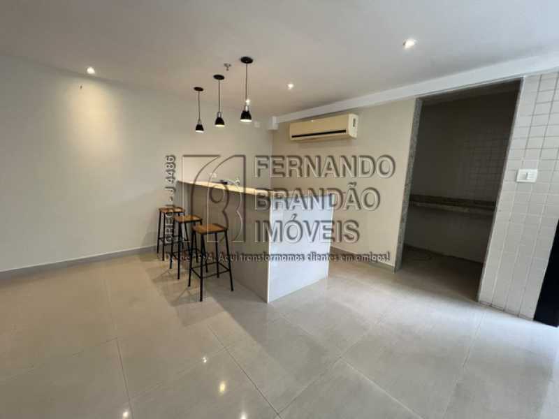 Conheça FB 7691 15. do imóvel - Vendo excelente apartamento, Grand Prix Barra Olímpica, com 150 m² + direito de uso de 150 m² de laje - 7690 - 26 FB 7691 15. - 26