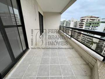Vendo excelente apartamento, Grand Prix Barra Olímpica, com 150 m² + direito de uso de 150 m² de laje - 7690