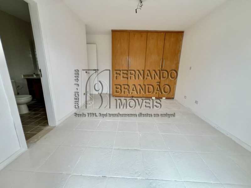 Conheça FB 7691 36. do imóvel - Vendo excelente apartamento, Grand Prix Barra Olímpica, com 150 m² + direito de uso de 150 m² de laje - 7690 - 13 FB 7691 36. - 13