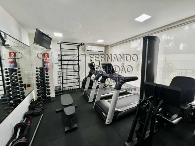 Conheça FB 7691 56. do imóvel - Vendo excelente apartamento, Grand Prix Barra Olímpica, com 150 m² + direito de uso de 150 m² de laje - 7690 - 30 FB 7691 56. - 30