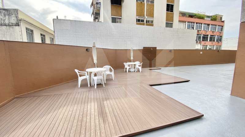Conheça Deck Molhado do imóvel - Apartamento de 4 Quartos na Tijuca! 3 Vagas, Suíte e Portaria 24h. Agende sua visita - 2076 - 29 Deck Molhado - 29