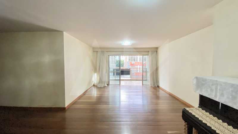 Conheça Sala do imóvel - Apartamento de 4 Quartos na Tijuca! 3 Vagas, Suíte e Portaria 24h. Agende sua visita - 2076 - 6 Sala - 6