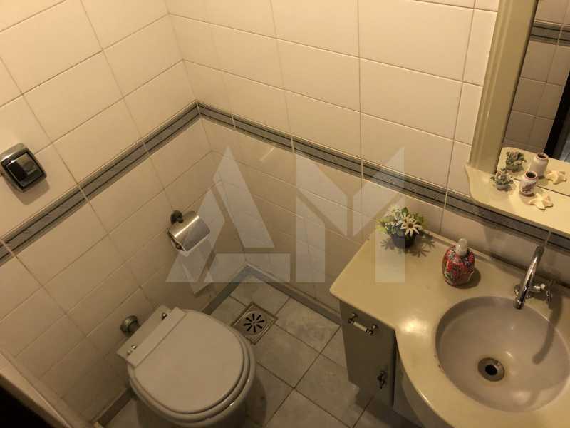 Conheça Lavabo do imóvel - Cobertura à venda Avenida Engenheiro Richard, Grajaú, Rio de Janeiro - R$ 1.300.000 - 2132 - 11 Lavabo - 11