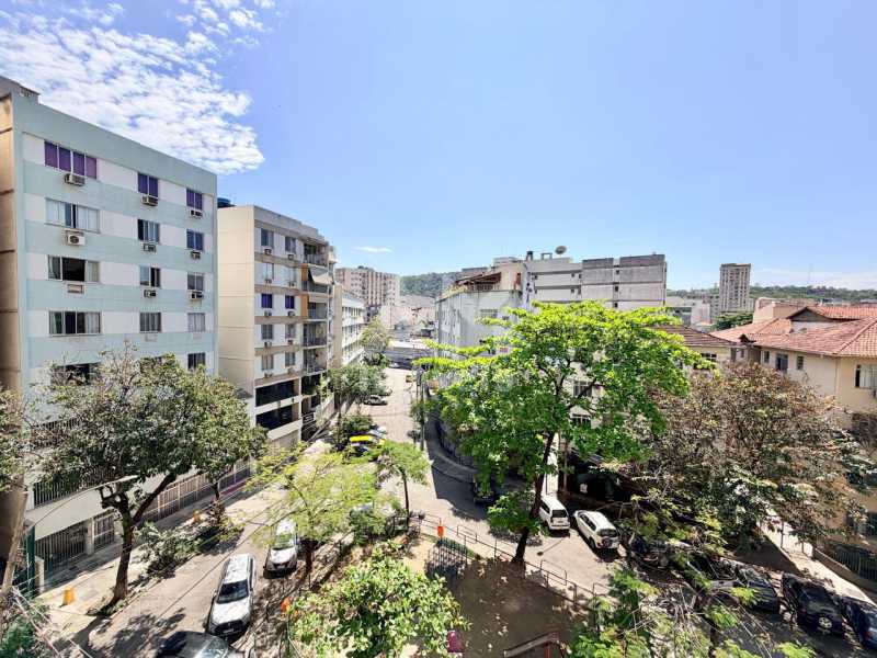 Conheça 2497 do imóvel - Apartamento à venda em Vila Isabel com 2 quartos, totalmente modernizado e portaria 24 horas - 2497 - 20 2497 - 20