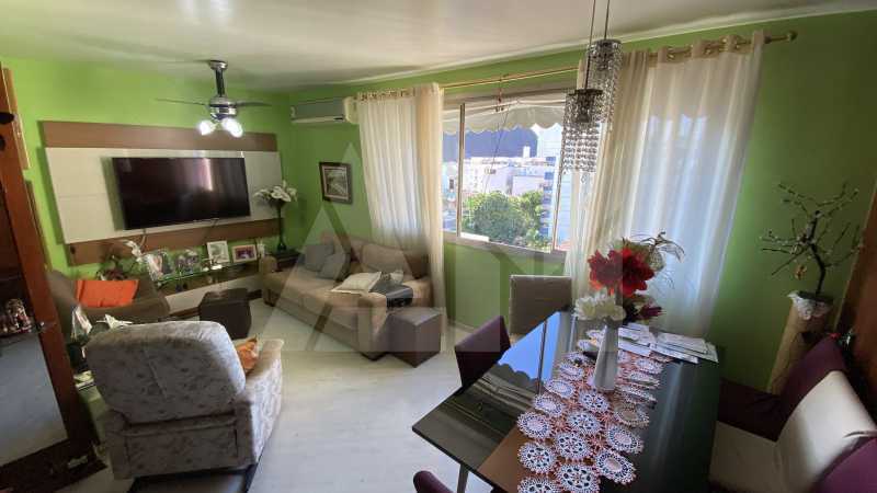 Conheça Sala do imóvel - Apartamento à venda na Tijuca, Rua Marquês de Valença, 3 quartos, suíte, 2 pisos, vaga de garagem e condomínio com lazer completo, próximo ao metrô São Francisco Xavier. - 2576 - 5 Sala - 5