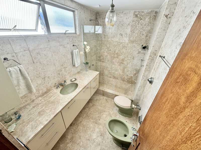 Conheça 2955 do imóvel - Apartamento à venda na Tijuca, Rua Itacuruçá, 280 m², 4 quartos, 2 suítes, 2 vagas e apenas R$ 5.000/m², próximo ao metrô Uruguai - 2955 - 14 2955 - 14