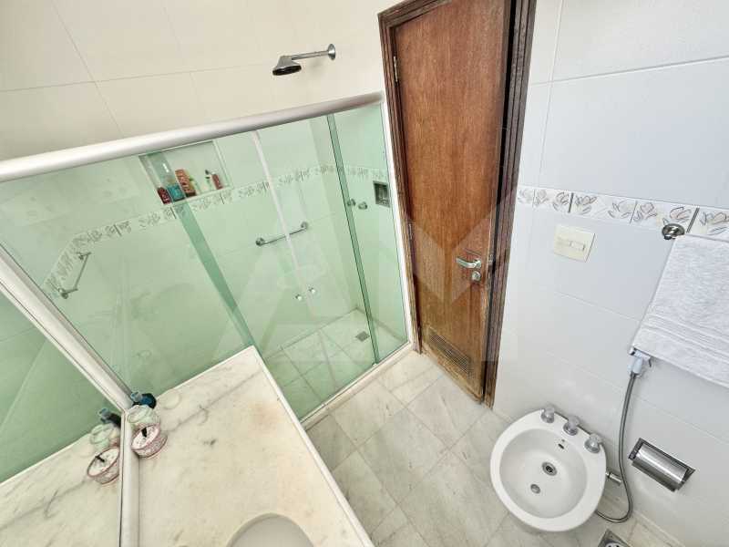 Conheça 2955 do imóvel - Apartamento à venda na Tijuca, Rua Itacuruçá, 280 m², 4 quartos, 2 suítes, 2 vagas e apenas R$ 5.000/m², próximo ao metrô Uruguai - 2955 - 17 2955 - 17