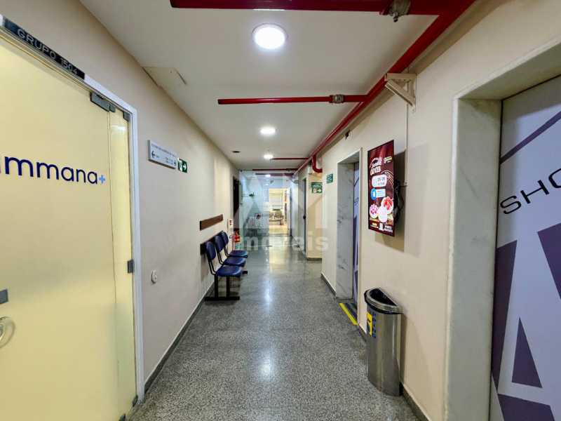 Conheça 3413 do imóvel - Sala comercial para alugar na Tijuca, Shopping 45 na Praça Saens Peña, pronta para consultório ou diversos segmentos, com segurança 24 horas e estacionamento. - 3413 - 17 3413 - 17