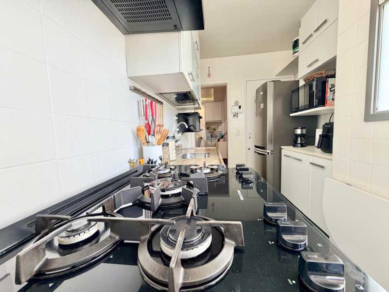 Conheça 3416 do imóvel - Apartamento à venda no Grajaú com varanda, 2 quartos, suíte, closet, 1 vaga na escritura. - 3416 - 27 3416 - 27