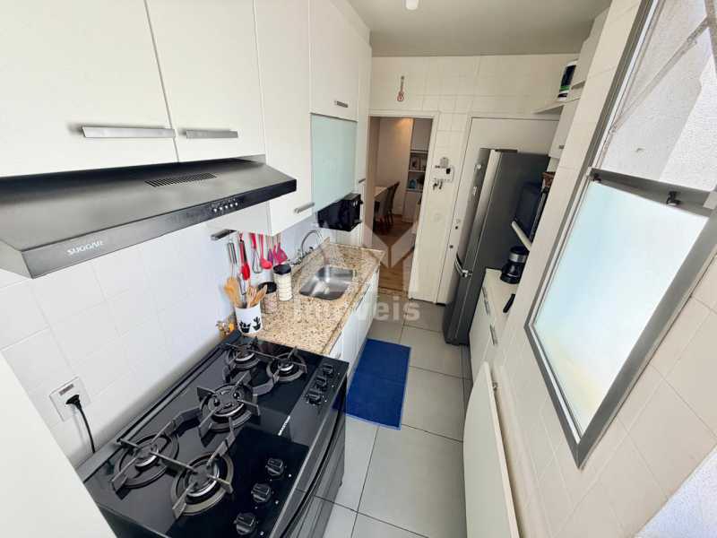 Conheça 3416 do imóvel - Apartamento à venda no Grajaú com varanda, 2 quartos, suíte, closet, 1 vaga na escritura. - 3416 - 28 3416 - 28