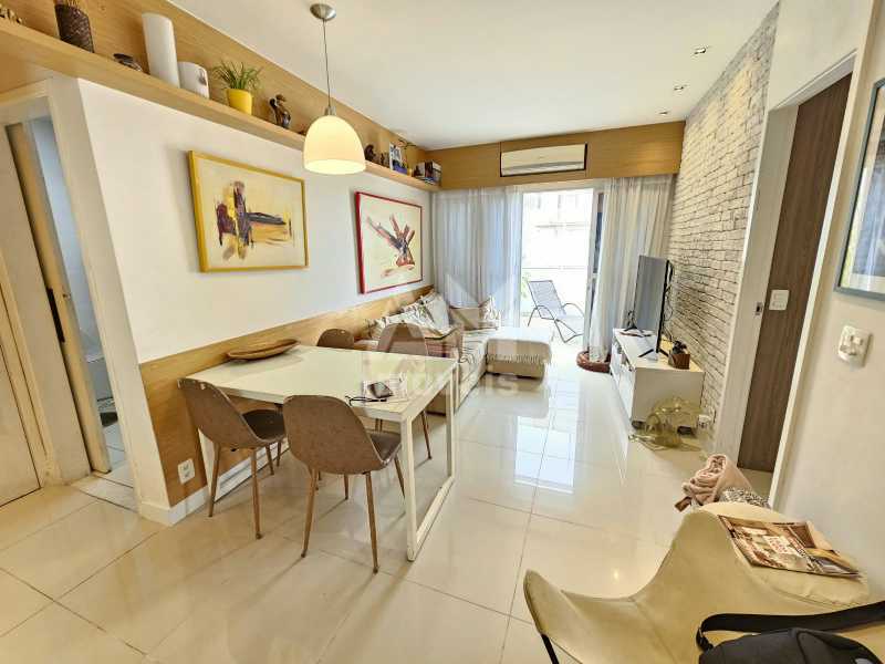 Exclusivo - Cobertura linear à venda com terraço de 80m² e 2 quartos. - 3427