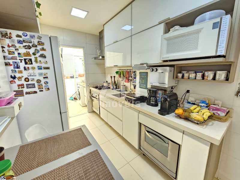 Exclusivo - Cobertura linear à venda com terraço de 80m² e 2 quartos. - 3427