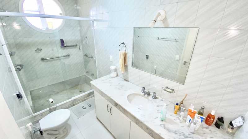 Conheça Banheiro Suíte do imóvel - Apartamento à venda Rua Tomás Coelho, Tijuca, Rio de Janeiro - R$ 865.000 - 1257 - 21 Banheiro Suíte - 21