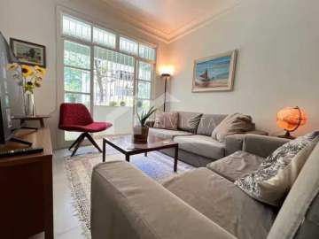 Imperdível - Lindo 2 quartos em frente a Praia no Leme! - FCAP21508