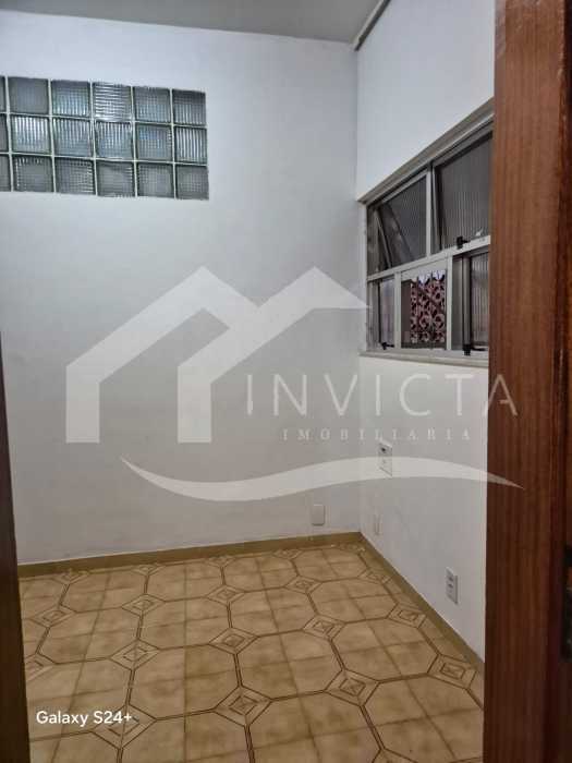 Conheça WhatsApp Image 2025-10-20 at 1 do imóvel - Casa de Vila TRIPLEX : 8 QUARTOS SENDO 4 SUÍTES - FCCV80001 - 15 WhatsApp Image 2025-10-20 at 1 - 15