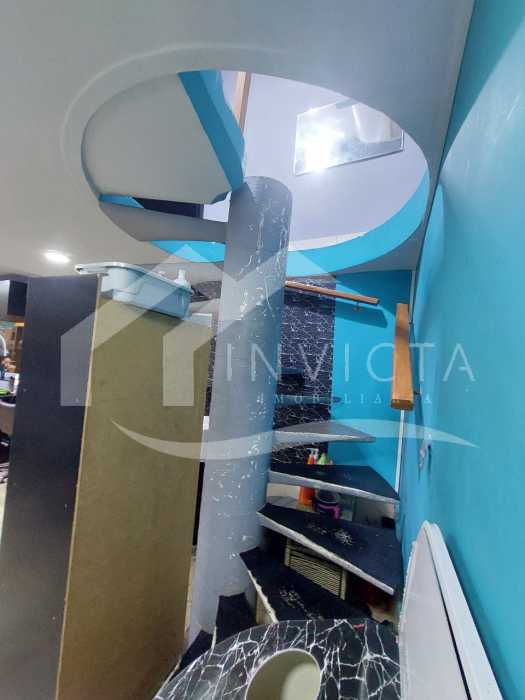 Conheça Escada do imóvel - Excelente oportunidade de loja na renomada Galeria Boutiques de Ipanema! - IPLJ00003 - 13 Escada - 13
